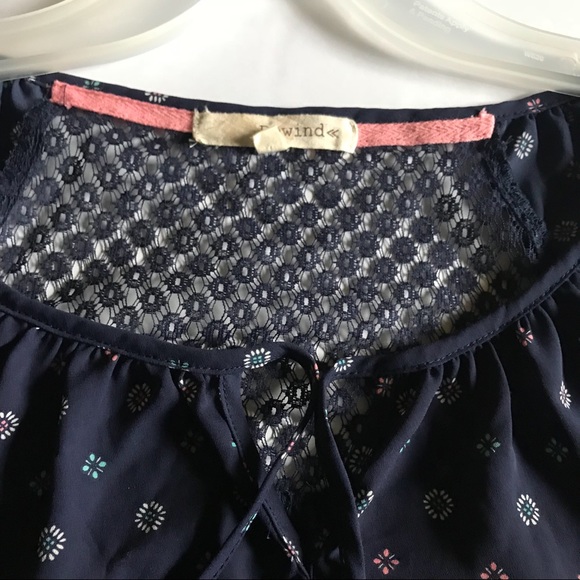 Rewind M Blouse 3/4 Sleeve - Picture 5 of 6